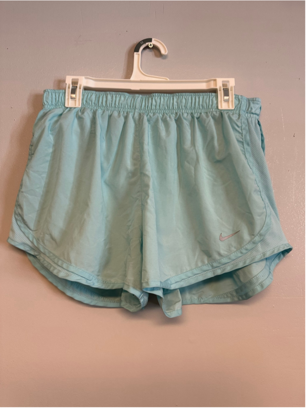 Nike Dri-FIT Athletic Shorts Size XL Light Blue
